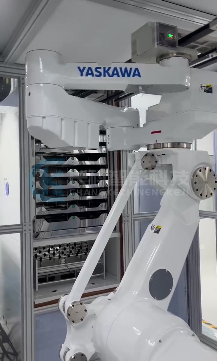 安川機器人取放鈣鈦礦玻璃基板